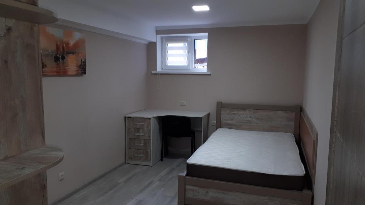 Окремі Номери В Гостьовому Будинку Типу Guest House Kropyvnytskyi Exterior photo