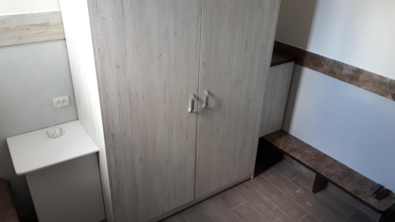 Окремі Номери В Гостьовому Будинку Типу Guest House Kropyvnytskyi Exterior photo